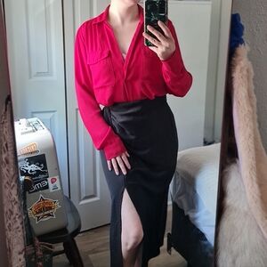 Women’s Red Anne Taylor Long-Sleeve Blouse